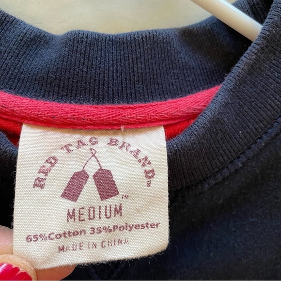 Vintage Red Tag Brand Sweatshirt Mens Medium Unisex Pullover Crewneck Flag Bear - Picture 9 of 14